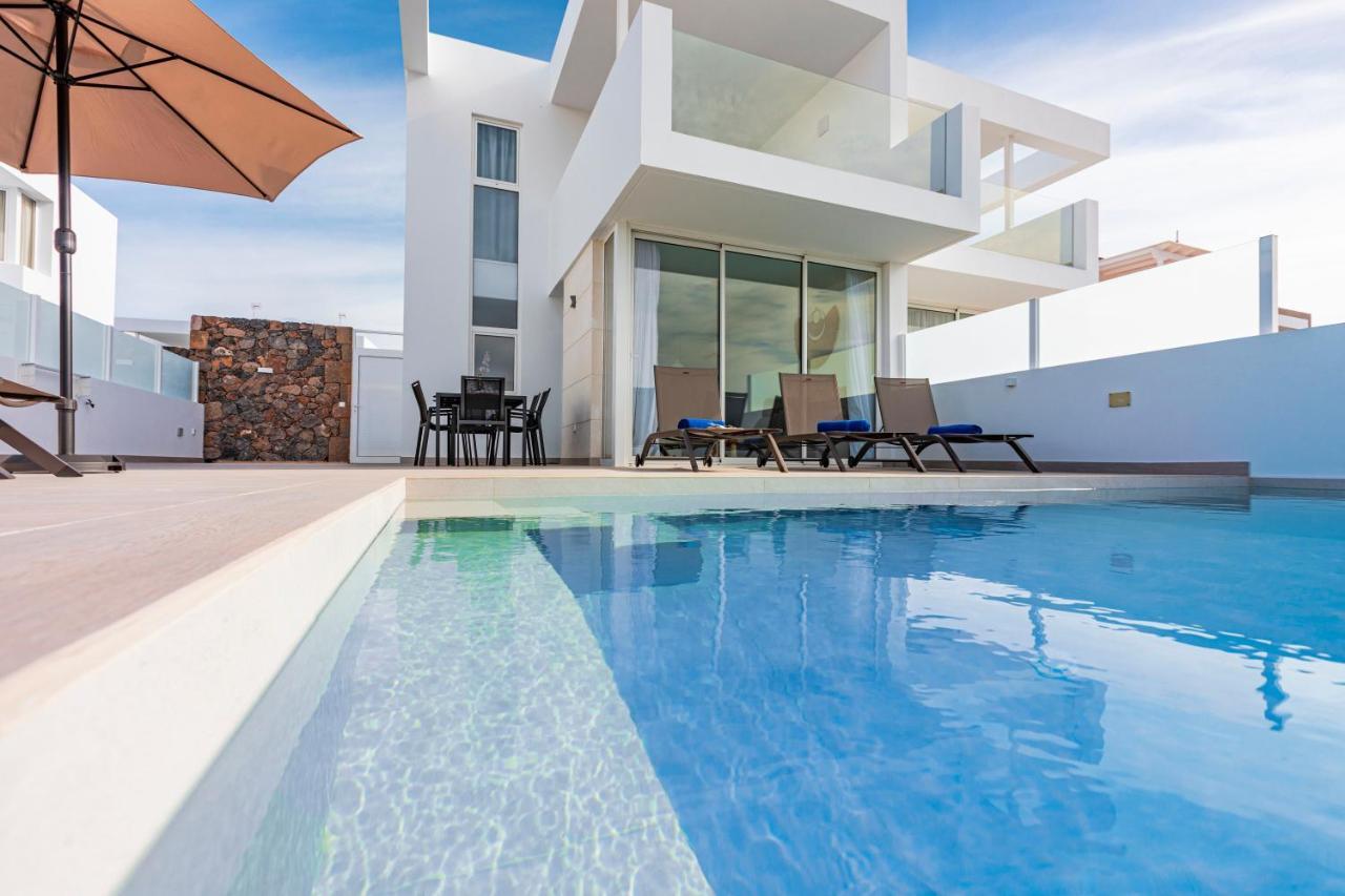 Maracuya Villa Tias